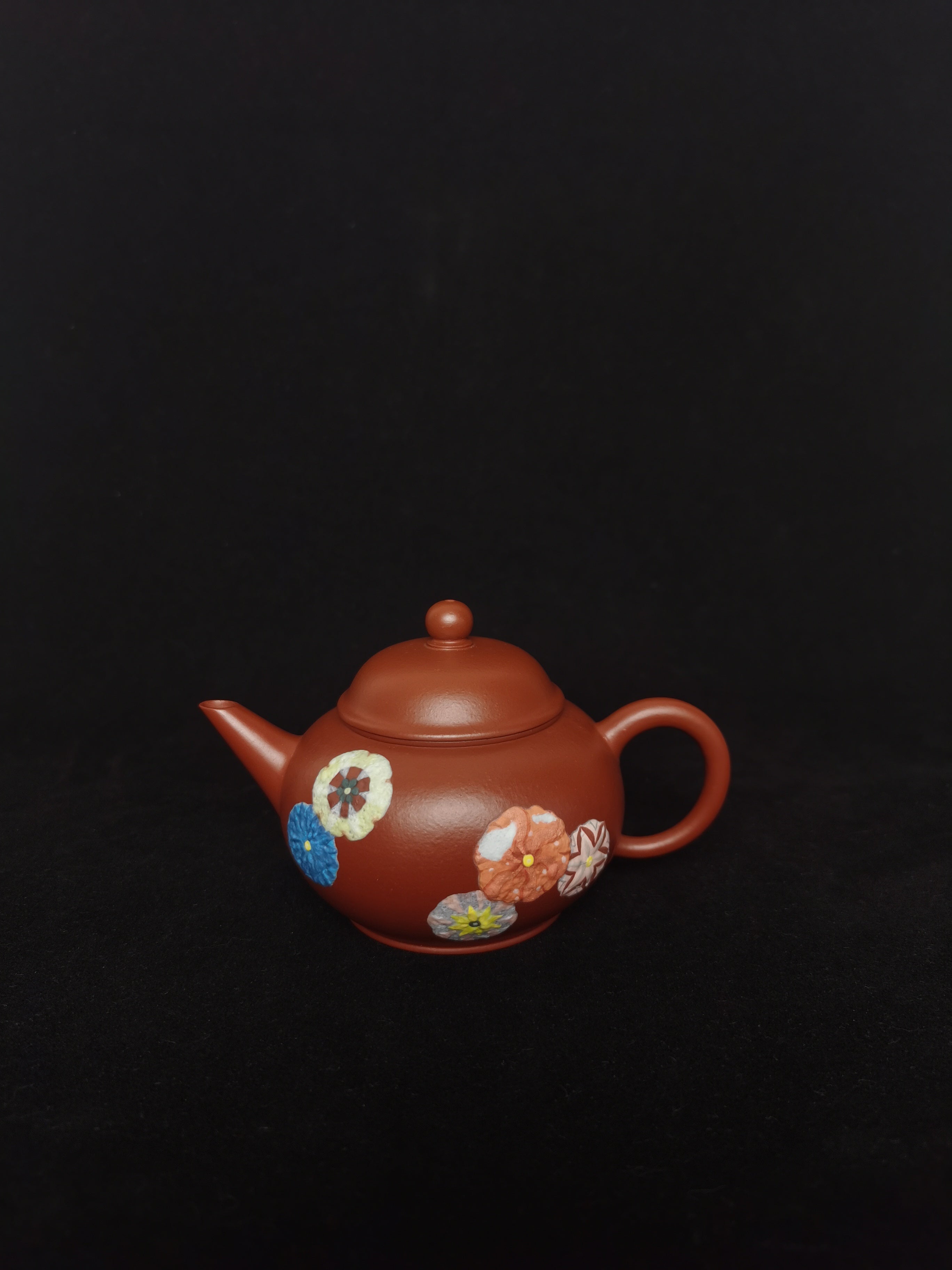Artistic teapots from zisha art gallery | SiYuTao Teapot